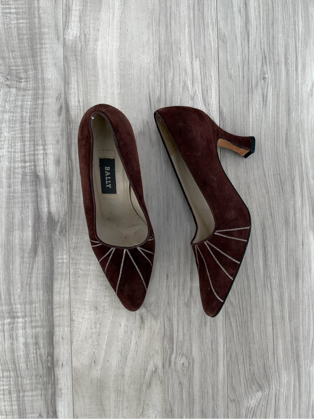 Bally Vintage brown suede pointed-toe pumps